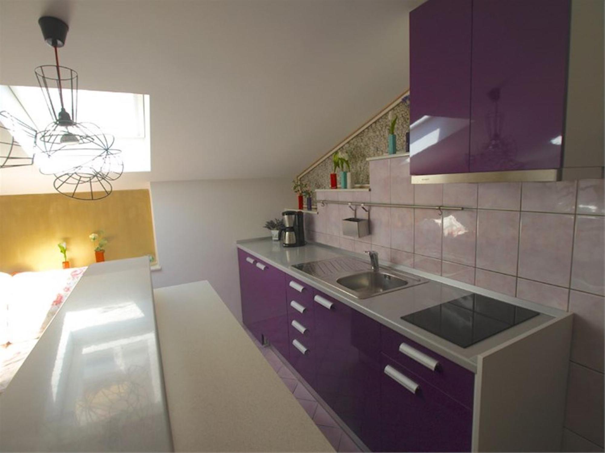 Apartments Mandarina Mali Losinj Bilik gambar